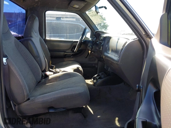 2002 Ford Ranger XL with VIN 1FTYR10U42PA62707, listed as a IAAI auction lot 41645307 with 267,824 mi miles. Bid and sale history available at carsss.com. Image 5.