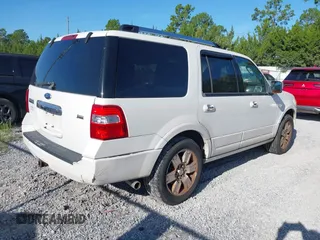 2010 Ford Expedition Limited with VIN 1FMJU1K58AEB64572, listed as a IAAI auction lot 42723195 with 189,367 mi miles and . Bid and sale history available at DreamBid. Image 4.