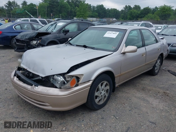 2000 Toyota Camry LE z VIN 4T1BF22K2YU094772, wystawiony jako IAAI lot #42427895 z przebiegiem 118 178 mil mil oraz . Historia ofert i sprzedaży dostępna na DreamBid. Obrazek 2.