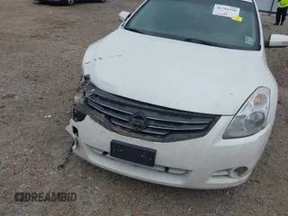 2012 Nissan Altima SR with VIN 1N4BL2AP3CC153889, listed as a IAAI auction lot 41781358 with 262,689 mi miles and . Bid and sale history available at DreamBid. Image 17.