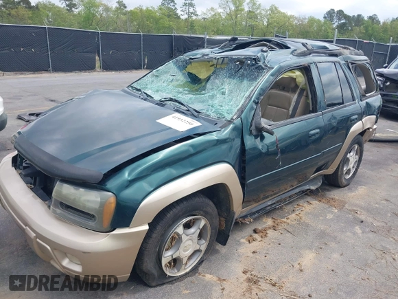 2005 Chevrolet TrailBlazer LT with VIN 1GNDT13S852337434, listed as a IAAI auction lot 41932250 with 209,003 mi miles and . Bid and sale history available at DreamBid. Image 6.