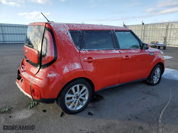 2019 Kia Soul + with VIN KNDJP3A59K7698372, listed as a Copart auction lot 86317784 with 133,340 mi miles and Salvage Title. Bid and sale history available at carsss.com. Image 3.