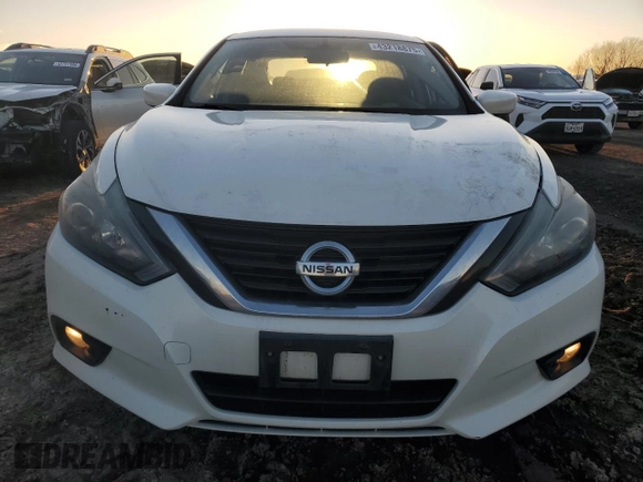 2017 Nissan Altima SV with VIN 1N4AL3APXHC496692, listed as a Copart auction lot 43218875 with 62,007 mi miles and Salvage Title. Bid and sale history available at carsss.com. Image 5.