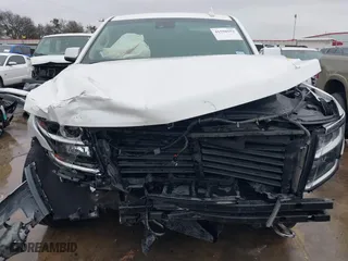 2018 Chevrolet Tahoe LT with VIN 1GNSCBKC5JR323595, listed as a IAAI auction lot 41550552 with 115,697 mi miles. Bid and sale history available at carsss.com. Image 13.