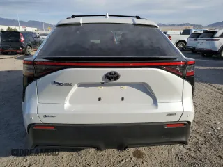 2024 Toyota bZ4X XLE z VIN JTMABACA1RA084605, wystawiony jako Copart lot #47979375 z przebiegiem 5 236 mil mil oraz Szkoda całkowita • Salvage title. Historia ofert i sprzedaży dostępna na DreamBid. Obrazek 6.