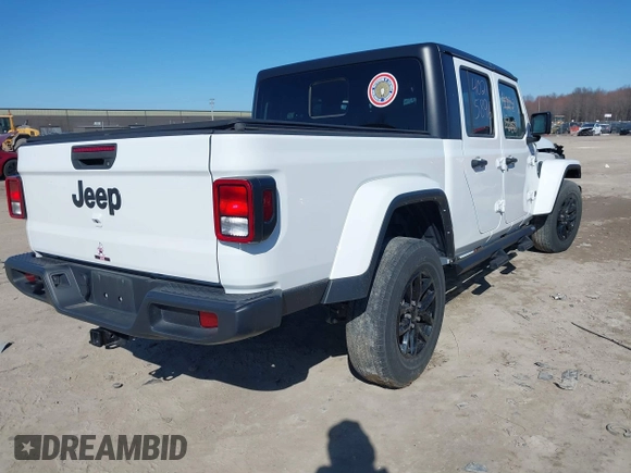 2022 Jeep Gladiator Texas Trail with VIN 1C6HJTAG3NL151845, listed as a IAAI auction lot 40215896 with 46,374 mi miles and . Bid and sale history available at DreamBid. Image 4.