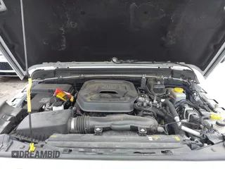 2022 Jeep Wrangler Unlimited Rubicon z VIN 1C4HJXFN4NW123610, wystawiony jako IAAI lot #41396002 z przebiegiem 45 083 mil mil oraz . Historia ofert i sprzedaży dostępna na DreamBid. Obrazek 10.