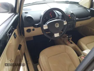 2005 Volkswagen New Beetle Coupe GLS with VIN 3VWCR31C95M402615, listed as a Copart auction lot 87326254 with 159,843 mi miles and Salvage Title. Bid and sale history available at carsss.com. Image 8.