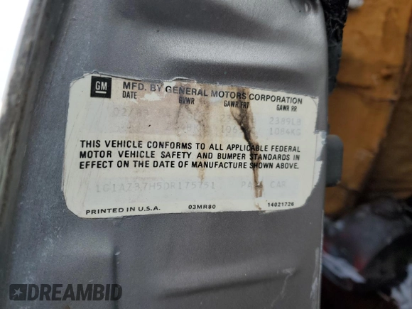 1983 Chevrolet Monte Carlo z VIN 1G1AZ37H5DR175751, wystawiony jako Copart lot #45337105 z przebiegiem 360 000 mil mil oraz Szkody całkowita. Historia ofert i sprzedaży dostępna na DreamBid. Obrazek 12.