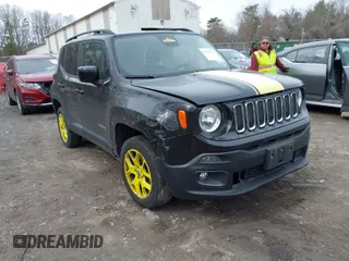 2017 Jeep Renegade Latitude with VIN ZACCJBBB5HPE89005, listed as a IAAI auction lot 41922774 with 110,068 mi miles. Bid and sale history available at carsss.com. Image 1.