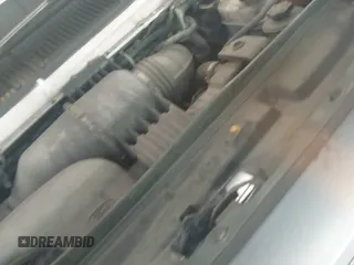 2014 Ford Econoline Cargo Commercial z VIN 1FTNE2ELXEDB13847, wystawiony jako IAAI lot #42293802 z przebiegiem 139 105 mil mil oraz . Historia ofert i sprzedaży dostępna na DreamBid. Obrazek 19.