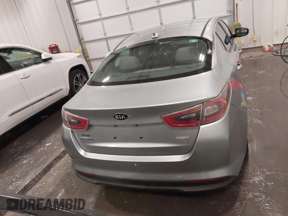 2015 Kia Optima with VIN KNAGM4AD8F5087991, listed as a IAAI auction lot 42286830 with 157,047 mi miles and . Bid and sale history available at DreamBid. Image 17.