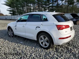 2019 Audi Q5 Premium Plus with VIN WA1BNAFY8K2080646, listed as a Copart auction lot 69328402 with 44,911 mi miles. Bid and sale history available at carsss.com. Image 2.