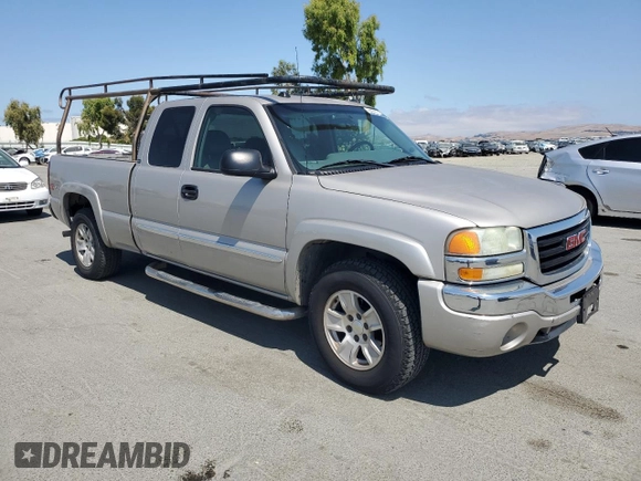 2004 GMC Sierra 1500 SLE with VIN 1GTEK19T64E130697, listed as a Copart auction lot 59767145 with 193,839 mi miles and Clean title. Bid and sale history available at DreamBid. Image 4.