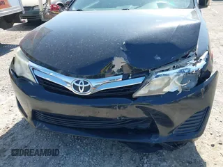2012 Toyota Camry L with VIN 4T4BF1FK8CR271568, listed as a IAAI auction lot 42054303 with 200,186 mi miles. Bid and sale history available at carsss.com. Image 6.