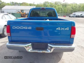 1999 Dodge Dakota z VIN 1B7GG26X3XS142920, wystawiony jako IAAI lot #42116843 z przebiegiem 300 139 mil mil oraz . Historia ofert i sprzedaży dostępna na DreamBid. Obrazek 16.