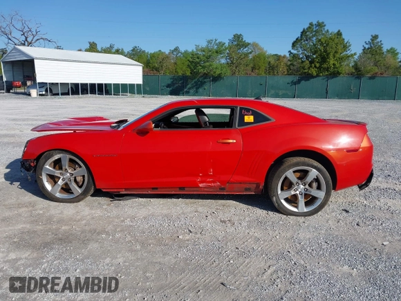 2010 Chevrolet Camaro 2SS z VIN 2G1FK1EJ4A9176836, wystawiony jako IAAI lot #41994863 z przebiegiem 151 249 mil mil oraz . Historia ofert i sprzedaży dostępna na DreamBid. Obrazek 14.