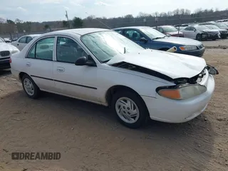 1998 Ford Escort LX z VIN 1FAFP10P5WW144759, wystawiony jako IAAI lot #41519243 z przebiegiem 115 979 mil mil oraz . Historia ofert i sprzedaży dostępna na DreamBid. Obrazek 1.