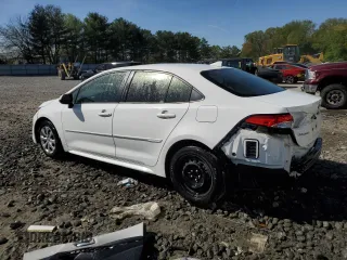 2021 Toyota Corolla LE with VIN JTDEPMAE5MJ132786, listed as a Copart auction lot 54755225 with 44,684 mi miles and Salvage Title. Bid and sale history available at DreamBid. Image 2.