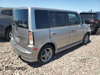 2006 Scion xB with VIN JTLKT324464037639, listed as a Copart auction lot 71006154 with 194,528 mi miles and Salvage Title. Bid and sale history available at carsss.com. Image 3.