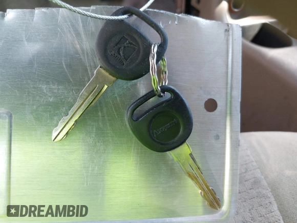 1999 Saturn SL с VIN 1G8ZK5274XZ304652, выставлен на аукционе IAAI как лот 42618620 с пробегом 98 131 миль миль и . История ставок и продаж доступна на DreamBid. Изображение 11.