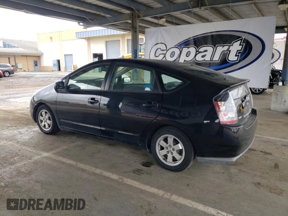 2004 Toyota Prius with VIN JTDKB20U740096099, listed as a Copart auction lot 56998395 with 198,789 mi miles and Clean Title. Bid and sale history available at DreamBid. Image 2.