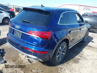 2023 Audi Q5 S line Premium Plus z VIN WA1EAAFY6P2038315, wystawiony jako IAAI lot #41990125 z przebiegiem 31 787 mil mil oraz . Historia ofert i sprzedaży dostępna na DreamBid. Obrazek 4.