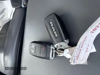 2022 Ram 2500 Tradesman с VIN 3C6MR5AJXNG390448, выставлен на аукционе IAAI как лот 42825465 с пробегом 112 315 миль миль и . История ставок и продаж доступна на DreamBid. Изображение 1.