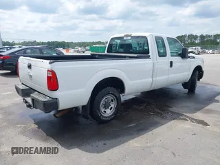 2012 Ford Super Duty F-250 SRW XL with VIN 1FT7X2A66CEC37611, listed as a IAAI auction lot 42135584 with 284,452 mi miles. Bid and sale history available at carsss.com. Image 4.