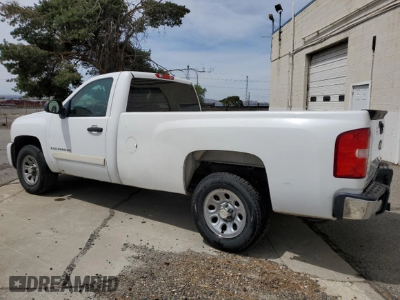 2007 Chevrolet Silverado 1500 LT w/1LT with VIN 1GCEC14067Z565355, listed as a Copart auction lot 59284104 with 231,233 mi miles and Clean Title. Bid and sale history available at carsss.com. Image 2.