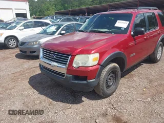 2007 Ford Explorer XLT z VIN 1FMEU63E27UA33830, wystawiony jako IAAI lot #42235429 z przebiegiem 322 272 mil mil oraz . Historia ofert i sprzedaży dostępna na DreamBid. Obrazek 6.