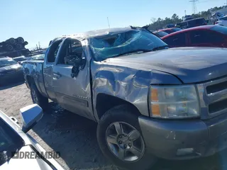 2009 Chevrolet Silverado 1500 with VIN 2GCEC39J891109818, listed as a IAAI auction lot 41302124 with Not Provided miles and . Bid and sale history available at DreamBid. Image 13.