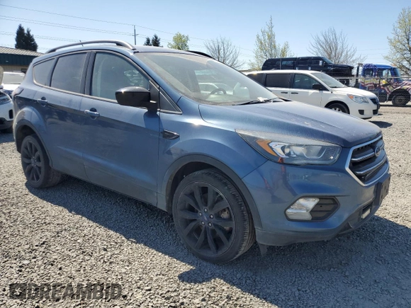 2018 Ford Escape SE with VIN 1FMCU9GD4JUA92461, listed as a Copart auction lot 52652555 with 178,761 mi miles and Clean Title. Bid and sale history available at carsss.com. Image 4.