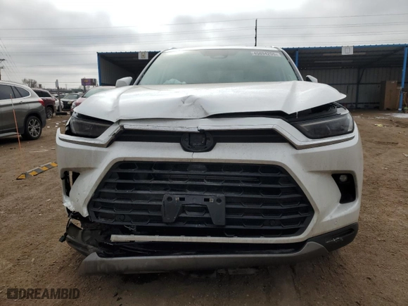 2024 Toyota Grand Highlander Hybrid XLE with VIN 5TDACAB59RS019201, listed as a Copart auction lot 45894255 with 20,590 mi miles and Salvage Title. Bid and sale history available at carsss.com. Image 5.