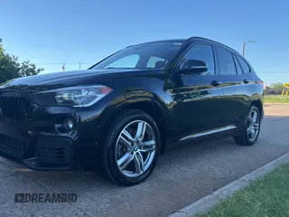 2018 BMW X1 xDrive28i with VIN WBXHT3C33J5K24081, listed as a Copart auction lot 55887425 with 178,946 mi miles and Clean Title. Bid and sale history available at carsss.com. Image 2.