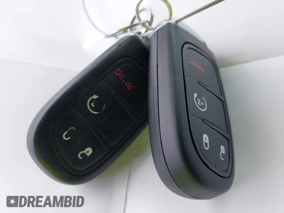 2018 Jeep Cherokee Latitude Plus with VIN 1C4PJLLB9JD590607, listed as a IAAI auction lot 42489554 with 168,116 mi miles and . Bid and sale history available at DreamBid. Image 11.
