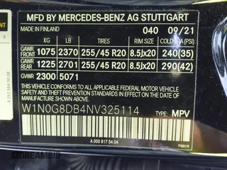 2022 Mercedes-Benz GLC with VIN W1N0G8DB4NV325114, listed as a IAAI auction lot 42054713 with 16,779 mi miles. Bid and sale history available at carsss.com. Image 9.