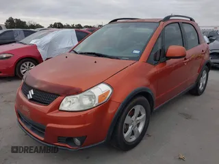 2012 Suzuki SX4 Crossover with VIN JS2YB5A39C6301621, listed as a IAAI auction lot 41350091 with 201,459 mi miles. Bid and sale history available at carsss.com. Image 2.