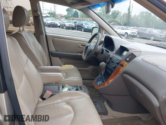 2000 Lexus RX 300 z VIN JT6HF10U8Y0144540, wystawiony jako IAAI lot #42262376 z przebiegiem 174 430 mil mil oraz . Historia ofert i sprzedaży dostępna na DreamBid. Obrazek 5.