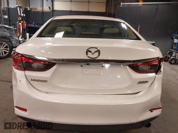 2014 Mazda Mazda6 i Touring with VIN JM1GJ1V68E1147067, listed as a IAAI auction lot 42105878 with 102,684 mi miles. Bid and sale history available at carsss.com. Image 16.