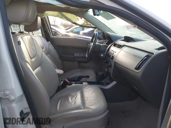 2009 Ford Focus SEL with VIN 1FAHP37N99W234073, listed as a IAAI auction lot 41141679 with 1 mi miles. Bid and sale history available at carsss.com. Image 5.