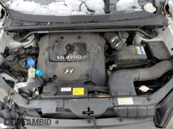 2007 Hyundai Tucson SE with VIN KM8JN12D37U636938, listed as a Copart auction lot 44588235 with 135,131 mi miles and Salvage Title. Bid and sale history available at carsss.com. Image 12.