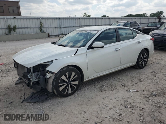 2021 Nissan Altima SV z VIN 1N4BL4DV5MN390976, wystawiony jako Copart lot #57101885 z przebiegiem 93 730 mil mil oraz Szkoda całkowita • Salvage title. Historia ofert i sprzedaży dostępna na DreamBid. Obrazek 1.