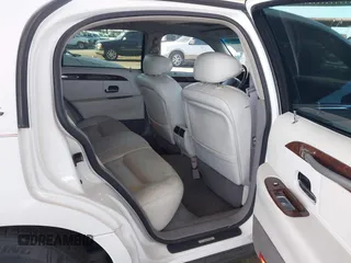 2002 Lincoln Town Car Signature z VIN 1LNHM82W02Y626302, wystawiony jako IAAI lot #41988496 z przebiegiem 193 346 mil mil oraz . Historia ofert i sprzedaży dostępna na DreamBid. Obrazek 8.