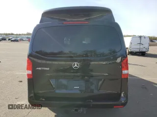 2020 Mercedes-Benz Metris with VIN W1WV0FEY2L3762177, listed as a Copart auction lot 44027605 with 30,685 mi miles and Salvage Title. Bid and sale history available at DreamBid. Image 6.