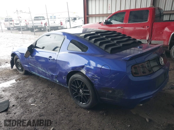 2013 Ford Mustang V6 with VIN 1ZVBP8AM2D5262273, listed as a IAAI auction lot 42411691 with 163,552 mi miles and . Bid and sale history available at DreamBid. Image 3.