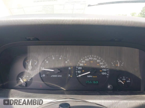 2004 Jeep Grand Cherokee Laredo with VIN 1J4GX48N04C435603, listed as a IAAI auction lot 42274197 with 256,163 mi miles and . Bid and sale history available at DreamBid. Image 7.