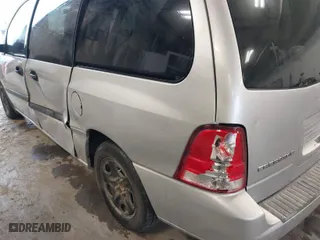 2004 Ford Freestar Wagon SE with VIN 2FMZA51624BB03988, listed as a IAAI auction lot 41335818 with 251,211 mi miles. Bid and sale history available at carsss.com. Image 17.