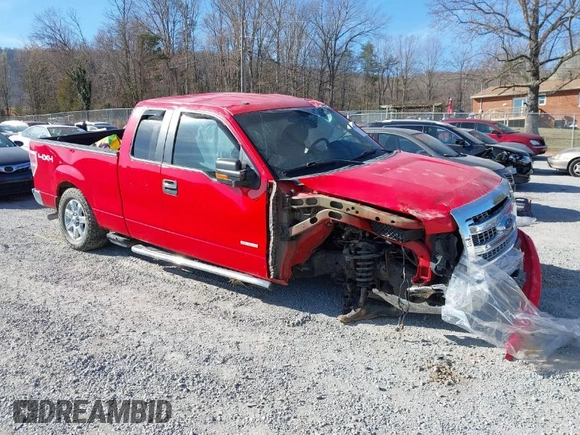 2013 Ford F-150 XL with VIN 1FTFX1ET2DFD66365, listed as a IAAI auction lot 41826360 with 136,600 mi miles. Bid and sale history available at carsss.com. Image 1.