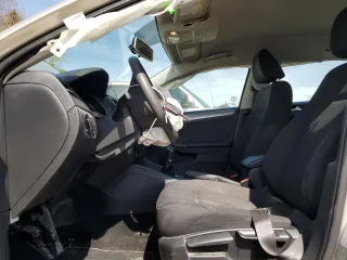 2015 Volkswagen Jetta S с VIN 3VW1K7AJ6FM410593, выставлен на аукционе Copart как лот 54494785 с пробегом 114 821 миль миль и Списание • Salvage title. История ставок и продаж доступна на DreamBid. Изображение 7.